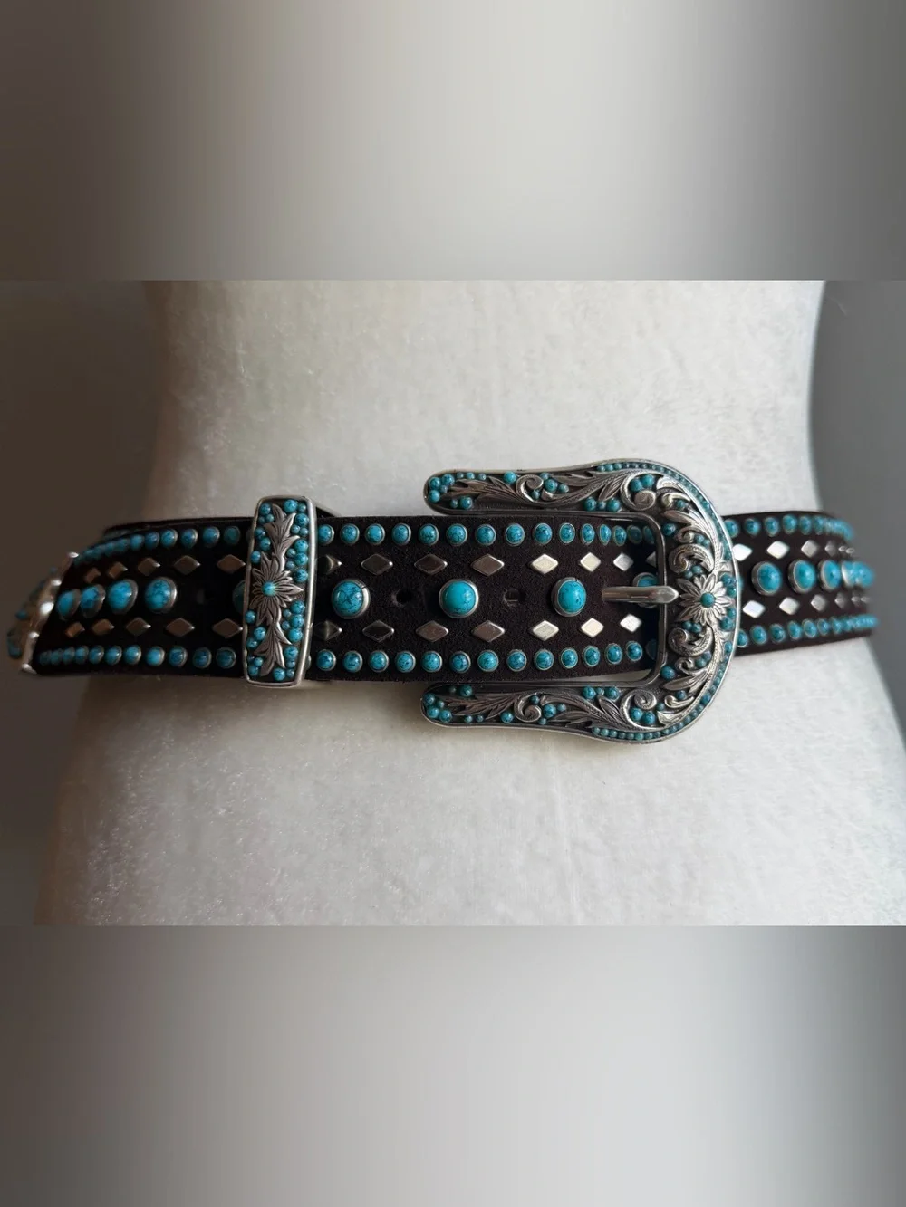 Nocona Western Leather Turquoise Studded Belt